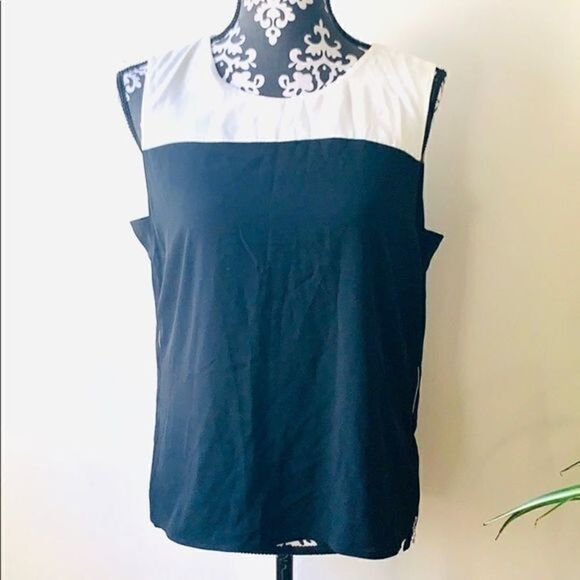 𝅺Calvin Klein black & white top, M - Picture 1 of 5